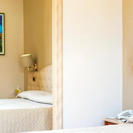 ホテル Belsito 4*