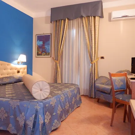 Belsito 4* ノーラ