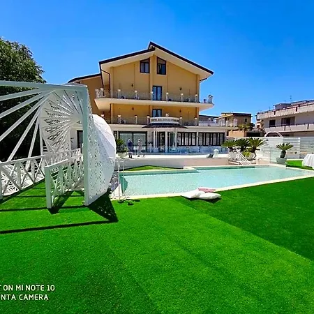 Belsito Hotel 4*