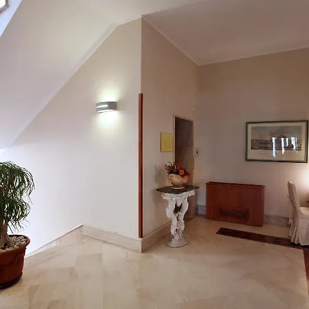 Hotel Belsito 4*